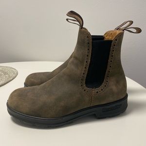 Blundstones - #1351 High Top Boots - Rustic Brown - Women’s U.S. Size 8.5